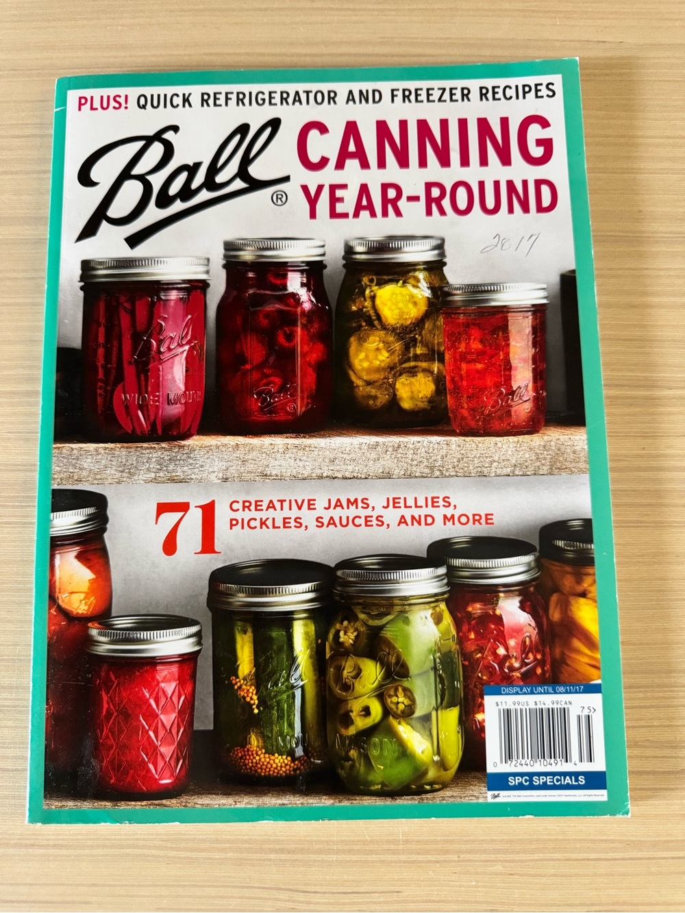 Ball, Canning Year Round Cook Book magazine, 71 recipes, w/tutorials and tips